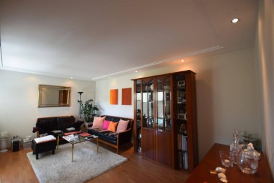 "PARSCH - Renovierte 3 Zimmer Wohnung mit Balkon und Festungsblick"