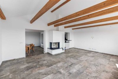 Schöne Haushälfte mit ELW und Garten!