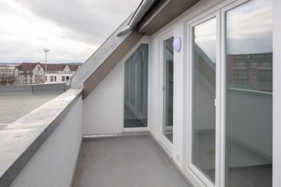 OBEN & ZENTRUMSnah: LUFTiges & HELLes Dachgeschoss_gr. Balkon_Tageslichtbad_Gäste-WC_Altbau saniert