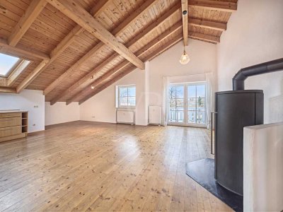 4 Zi.-Wohnung mit Bergblick - Rückzugsort mit 2 Balkonen und Holzkamin auf Erbpachtgrundstück