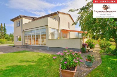 Idyllisches Zweifamilienhaus mit Werkstatt in Marlow!!!