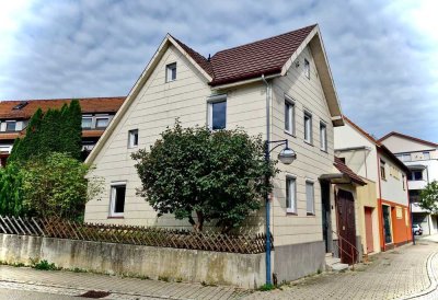 Einfamilienhaus mit idyllischem Außenbereich in Dettingen Erms