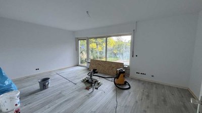 Vollständig renovierte 4-Zimmer-Wohnung mit Balkon in Krefeld