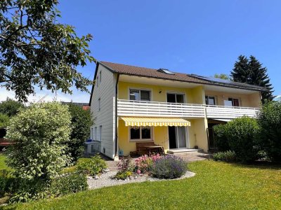 Charmante Doppelhaushälfte mit sonnigem Grundstück in ruhiger Lage von Kempten