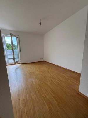 2-Zimmer-Wohnung mit Balkon und Einbauküche in Heidenheim