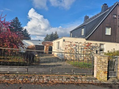DHH mit Traumgrundstück und zusätzlichem Bauplatz für ein EFH