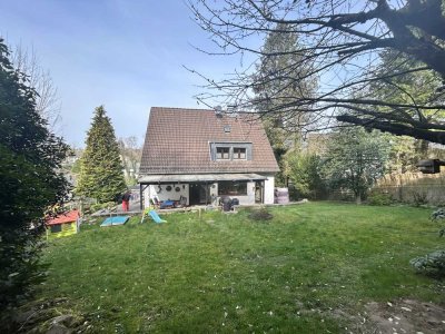 Zweifamilienhaus mit 7 Zimmern in Solingen-Mitte