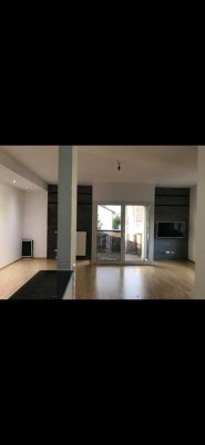 Geschmackvolle 3-Raum-Wohnung mit Balkon und EBK in Wörth am Rhein