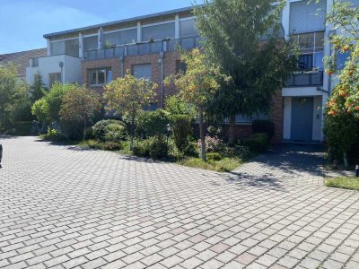 Geräumige 2-Zimmer-Wohnung + großer Terrasse zum Wohlfühlen