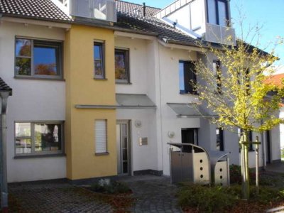 Attraktives, modernes Reihenhaus in bevorzugter Wohnlage!