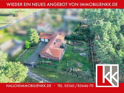 Naturnahes Wohnen: Bungalow mit Einliegerwohnung am Waldrand in Stüde