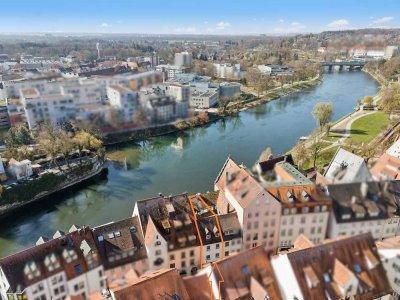 Wohn- und Geschäftshaus: Rarität an der Ulmer Promenade mit traumhaften Donaublick!