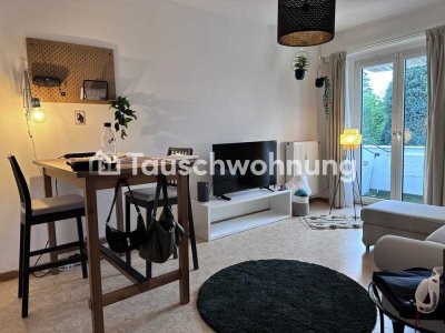 Tauschwohnung: Große 1,5-Zimmer-Wohnung mit Balkon in ruhiger Lage