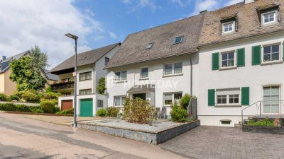Wohnraum für Generationen: Großzügiges Haus mit Garage und weitläufigem Gartenareal in Trier
