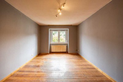 Großzügige Altbauwohnung mit Airbnb Möglichkeit