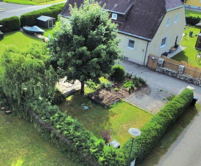 Helle Wohnung mit großem, privaten Garten!