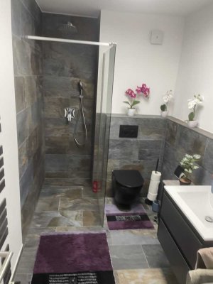 Helle 2-Zimmer Wohnung mit Terrasse & Garten in Rosenheim-Happing