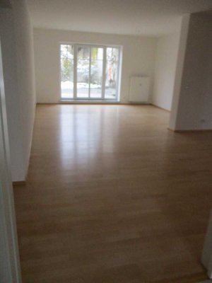 Attraktive und gepflegte 2-Raum-Erdgeschosswohnung in Anzing-Frotzhofen