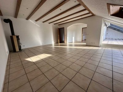 Geräumige 4-Zimmer Wohnung in Ettlingen