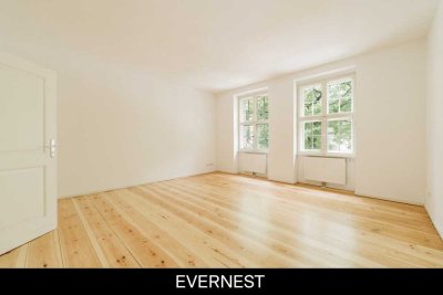 Historic Charm – Modern Living! 3-Room Apartment in a Renovated Period Building in a Prime Location