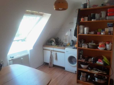 ansprechende 2 Zimmer Wohnung zu vermieten