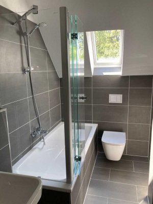 Hochwertig modernisierte 2-Zi.-Whg. in fußläufiger Entfernung zu Essen-Rüttenscheid!