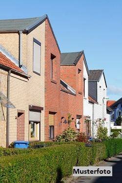 Familienfreundliche Doppelhaushälfte mit viel Platz und guter Ausstattung