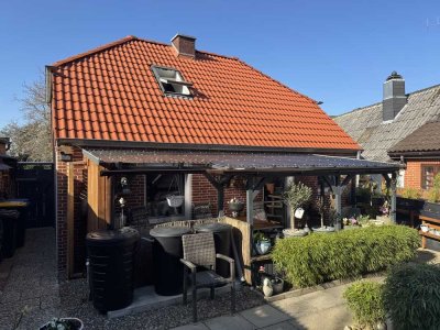Frisch modernisiert – charmantes Einfamilienhaus mit idyllischem Flair im Herzen des Ortes!