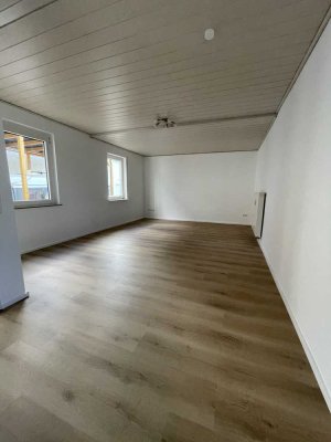 Helle 2-Zimmer-Erdgeschosswohnung in ruhiger Lage