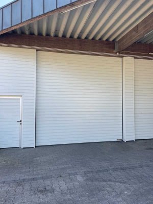 Freistehender Bungalow mit Garage, Büro und Vollkeller
