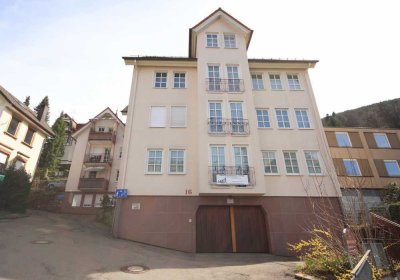 Lichtdurchflutete 4-Zimmer-Wohnung in ruhiger Lage