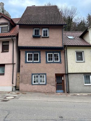 Zwischen Tradition und Gemütlichkeit - charmantes Altstadthaus mit Garten.