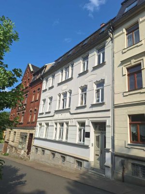 EXKLUSIVE MÖBLIERTE WOHNUNG *3 RAUM*95 m²*BALKON*EINBAUKÜCHE+TAGESLICHT-BAD+DUSCHE +WANNE*KAMIN