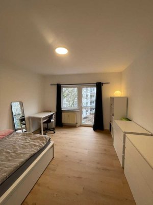 Frisch renovierte, möblierte 1-Zimmer-Wohnung in Landau (Stadt) mit Einbauküche