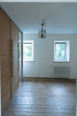 Urban wohnen im Grünen - kernsarnierte Gartenwohnung in Toplage