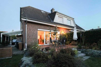 Sofort wohlfühlen: 5-Zi.-DHH mit Garten in Hannover-Anderten