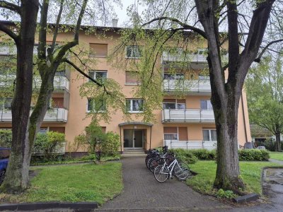 Wohnkomfort mit Extra: 3 Zimmer, Mansardenzimmer und zwei Balkone