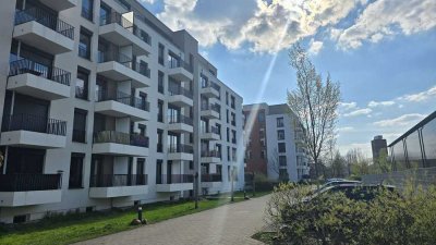 Bezugsfreier, möblierter Neubau unmittelbar am Spreeufer