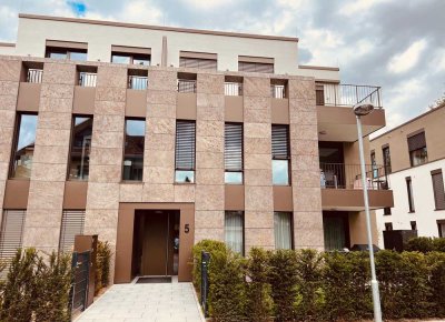 Luxeriöse 2-Zimmer-Wohnung mit Balkon und EBK im Darmstädter KomponistenviertelKomponi