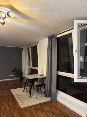 Helle 1-Zimmer-Wohnung mit Einbauküche & Tiefgaragenstellplatz in Darmstadt-Bessungen