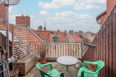 Wunderschönes DG mit vielen Extras in Toplage Reinickendorf! Terrasse, Kamin, Sauna, Klimaanlage uvm