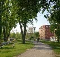 Schönes Apartment mit kleiner Einbauküche im Andreasviertel zu vermieten!
