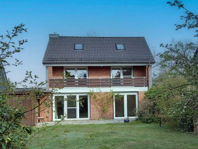 Besichtigung: So., d. 14.09., v. 12.30-13.30 h., Rondeel 7, Henstedt-Rhen EFH + großes Grundst.