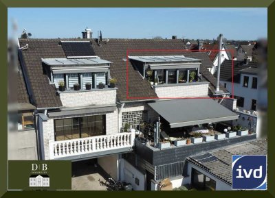 Gemütliche 3-Zimmer-Dachgeschosswohnung mit Balkon und Blick ins Grüne