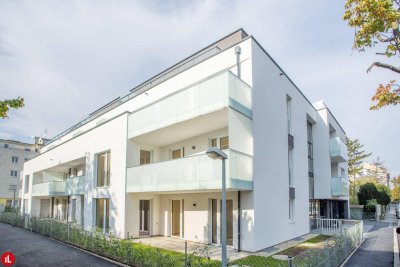 Effiziente 2-Zimmer-Dachgeschosswohnung mit Terrasse | Durchdachte Aufteilung &amp; zentrale Lage