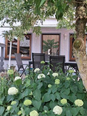 Einfamilienhaus mit Pferdehaltungsmöglichkeit in Bretten