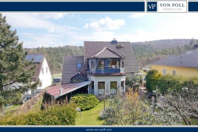 Großzügiges Zweifamilienhaus in ruhiger Lage