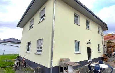 Ortenberg OT: 2 FH mit Garten in der Ortsmitte!