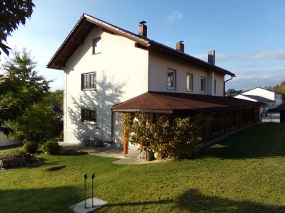 Freyung - Landhaus für Großfamilie für nur € 299.500,-- Finanzierung ab 1.250,-- ohne Eigenkapital