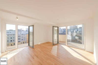 2 Zimmer Zweibezug-wohnung mit großer Freifläche in bester Lage - ab sofort verfügbar